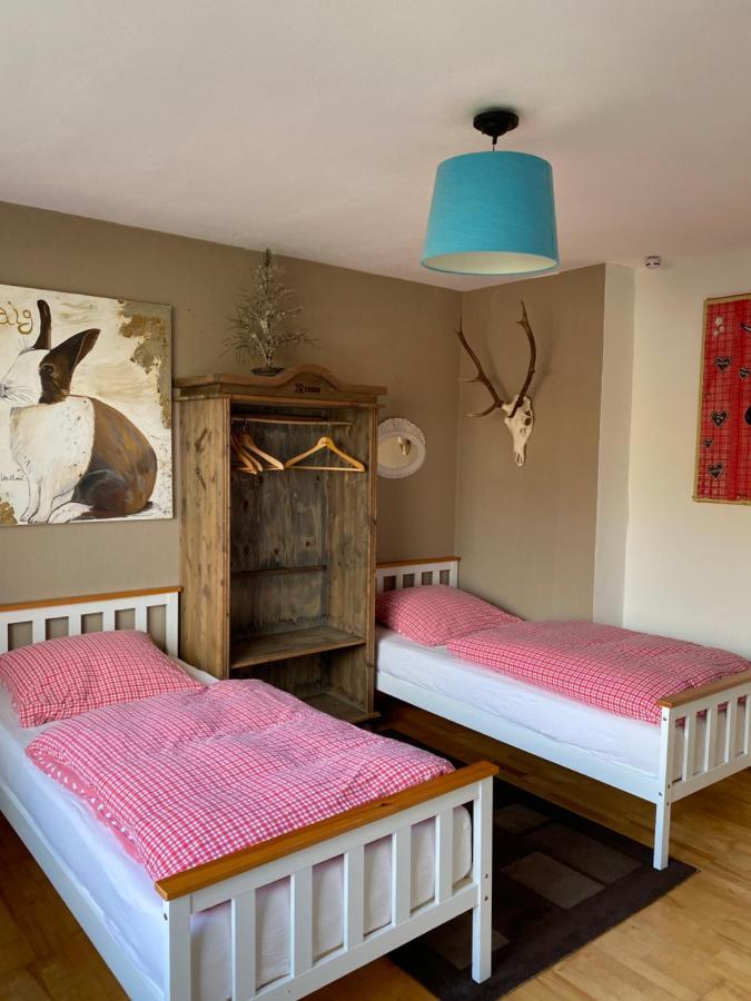 Grosszuegige Monteurwohnung Essen Buitenkant foto
