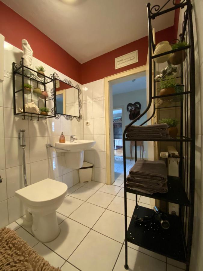 Grosszuegige Monteurwohnung Essen Buitenkant foto